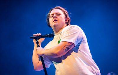 Lewis Capaldi cancels all shows prior to Glastonbury to “rest and recover” - www.nme.com