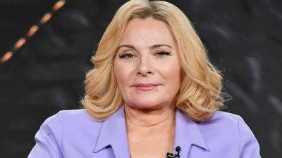 Kim Cattrall Got Candid About ‘Battling Aging Anyway I Can’ - www.glamour.com - Paris