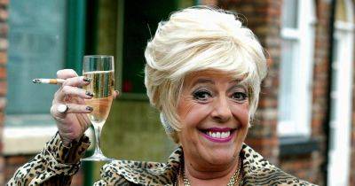 Coronation Street legend Julie Goodyear diagnosed with dementia as husband makes 'heartbreaking' statement - www.manchestereveningnews.co.uk - Britain - Manchester