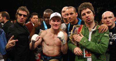 Ricky Hatton weighs in on Oasis reunion, saying they should 'get back together for mum Peggy' - www.manchestereveningnews.co.uk - Manchester - Las Vegas