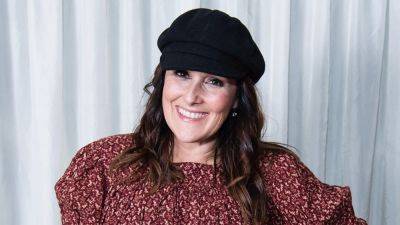 Ricki Lake Shares Intimate Photos of Her Home Birth: 'Changed Every Cell of My Being' - www.etonline.com - New York - Lake