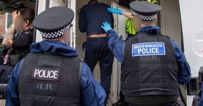 Suspected county lines gang arrested as police raid homes across Bury - www.manchestereveningnews.co.uk - Manchester