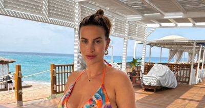 Ferne McCann bares her bump in bikini as she preps for baby's arrival - www.ok.co.uk
