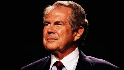 Pat Robertson, Christian Televangelist and One-Time Presidential Candidate, Dead at 93 - www.etonline.com - Virginia - state Iowa - city Akron