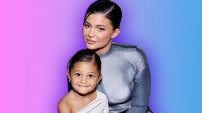 Kylie Jenner Celebrates Daughter Stormi's Pre-K Graduation: 'My Sweet Girl' - www.etonline.com