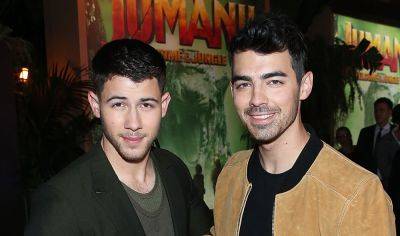 Nick Jonas Talks 'Wicked' Movie Audition & Going Up Against Brother Joe Jonas for Fiyero - www.justjared.com