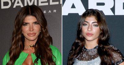 Teresa Giudice’s Daughter Milania Lost 40 Lbs in Middle School After Family’s ‘Jabs’ About Her Weight - www.usmagazine.com - New Jersey