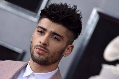 Zayn Malik Speaks Candidly About One Direction Split In First Interview In 6 Years, Admits Band ‘Got Sick Of Each Other’ - etcanada.com