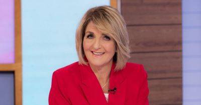 Kaye Adams phones in sick to BBC Radio live on air as last-minute replacement is drafted in - www.dailyrecord.co.uk - Scotland - county Robertson