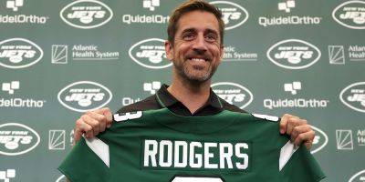 New York Jets, Aaron Rodgers' New Team, Selected for 'Hard Knocks,' But There's Some Drama with This Decision - www.justjared.com - New York - New York