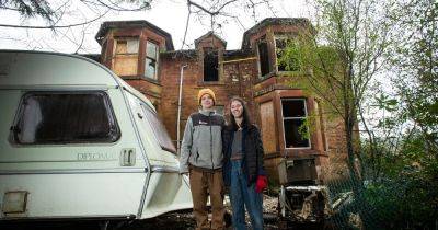 Young couple who accidentally bought derelict mansion instead of Glasgow flat given green light - www.manchestereveningnews.co.uk - Scotland - USA - city Glasgow