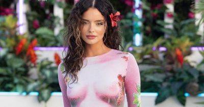 Maura Higgins says ‘I’m back’ as she ‘returns’ to Love Island but fans say she’s ‘wrong’ - www.manchestereveningnews.co.uk - Britain - Spain - USA - Fiji