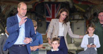 Prince William and Princess Kate’s 3 Kids Get Royal Treatment During Air Show Visit - www.usmagazine.com