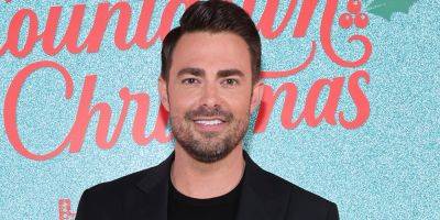 Jonathan Bennett Returning to Food Network To Host 'Battle of the Decades' Competition Show - www.justjared.com - Japan