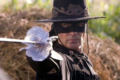Steven Spielberg Warned Antonio Banderas on ‘Zorro’ Set in 1997 That CGI Would Replace Practical Filmmaking: ‘Things Are Going to Change Fast’ - variety.com
