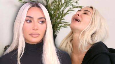 Kim Kardashian Says Ex Kanye West Told Her to Burn His Things as Divorce Is Finalized on 'The Kardashians' - www.etonline.com - Chicago