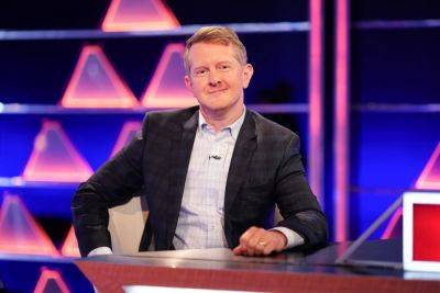 ‘Jeopardy!’ host Ken Jennings leaves fans baffled as he loses game show - www.foxnews.com