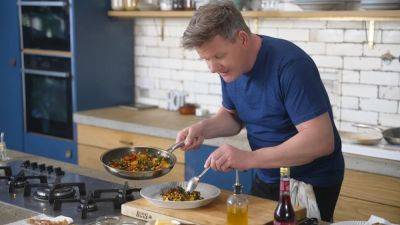 Oprah and Gordon Ramsay-Approved HexClad Is Having a Huge Sale on Best-Selling Cookware Sets - www.etonline.com