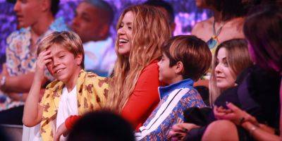 Shakira Brings Her Sons Sasha & Milan to Premios Juventud Awards 2023 Where She Won Big! - www.justjared.com - Miami - Florida - county San Juan - area Puerto Rico