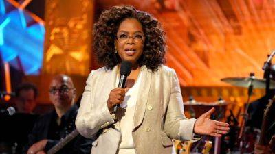 Oprah’s Favorite Pants for Any Occassion Are 30% Off During the Spanx Sale - www.etonline.com