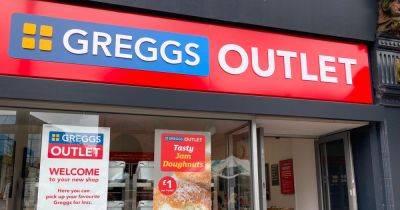 'I went to Greater Manchester's only Greggs Outlet and what I got for £9.50 was insane' - www.manchestereveningnews.co.uk - Britain - Manchester - county Oldham