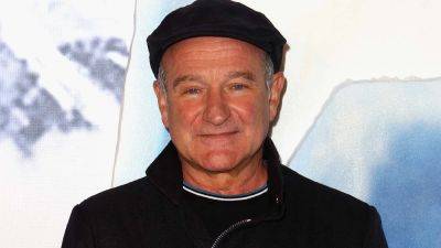 Robin Williams' Kids Honor Late Actor on What Would've Been His 72nd Birthday - www.etonline.com