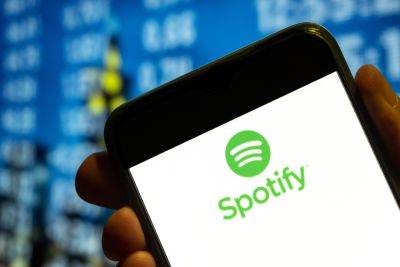 Spotify Eyes Younger-Skewing Podcasts As CEO Gives Shout-Out To ‘Call Her Daddy’, Mum On Archewell; Q2 Subscribers Jump, Losses Widen - deadline.com - Sweden