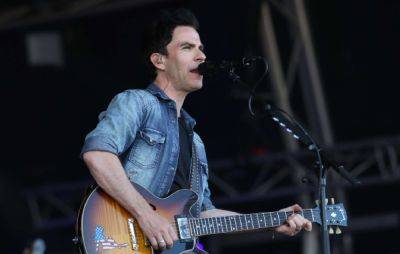 Stereophonics’ Kelly Jones hits out at use of AI in songwriting - www.nme.com