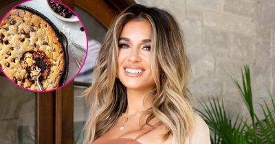 Jessie James Decker’s Most-Requested Recipes: Learn How to Make Her Chocolate Chip Skillet Cookie - www.usmagazine.com
