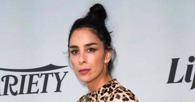Sarah Silverman Is ‘F—king Pissed’ About Actors Filming Indie Projects Amid Strikes - www.usmagazine.com