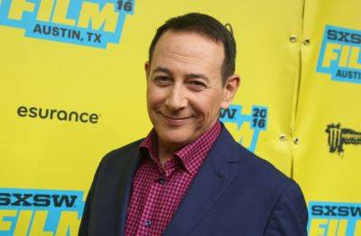 Paul Reubens, Pee-wee Herman Actor, Dies At Age 70 After Battle With Cancer - etcanada.com - Los Angeles - USA - Florida - county Sarasota