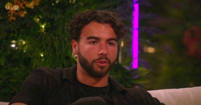 Love Island's Sammy dubbed as 'sleazy' and 'lie' to Jess could be exposed at Movie Night - www.dailyrecord.co.uk