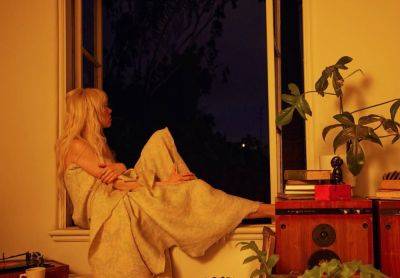 Carly Rae Jepsen Announces New Album The Loveliest Time - www.metroweekly.com