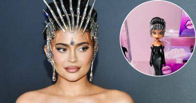 Kylie Jenner and Bratz Are Releasing Dolls Dressed in Her Most Iconic Looks From the Met and Beyond - www.usmagazine.com - Italy - city Brooklyn - county Norman - Beyond