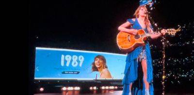 Taylor Swift Announces ‘1989 (Taylor’s Version)’ Release Date At Last Eras Tour Show In Los Angeles - deadline.com - New York - Los Angeles - Los Angeles - Taylor - county Swift