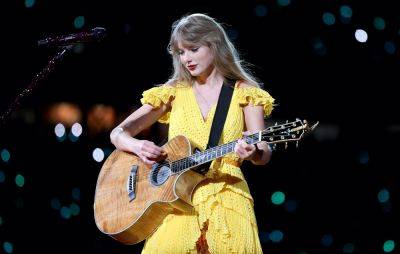 Taylor Swift receives eight-minute standing ovation at penultimate night of 2023 US ‘Eras Tour’ - www.nme.com - USA - California