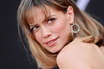 ‘One Tree Hill’ Star Bethany Joy Lenz’s Upcoming Memoir Will Talk About Her Decade In A Cult - deadline.com