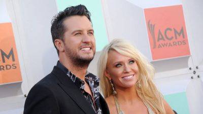 Luke Bryan's wife doesn't 'put handcuffs' on his 'hip-shaking' moves: 'It would've been a little problematic' - www.foxnews.com - USA