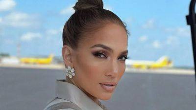 Jennifer Lopez Just Revealed Her Number One Anti-Aging Skin Care Secret - www.glamour.com - state Oregon - county Stewart