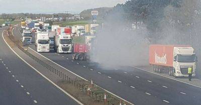 Horror as two men killed in M62 'fireball' smash despite heroic attempts to save them - www.manchestereveningnews.co.uk