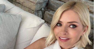 Holly Willoughby shares 'orgasm anxiety' tips and jokes about sex with Bridgerton character - www.ok.co.uk