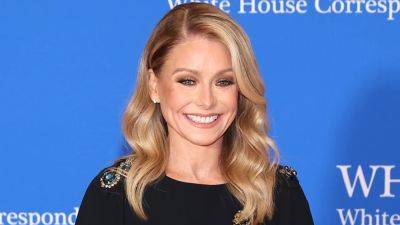Kelly Ripa Says She Talks About Retiring From 'Live' Talk Show 'With Great Interest' - www.etonline.com - Las Vegas