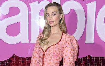 ‘Barbie’: Margot Robbie offered £250,000 to send pictures of her feet - www.nme.com - Australia