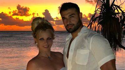 Britney Spears and Sam Asghari: A Complete Divorce Timeline - www.glamour.com