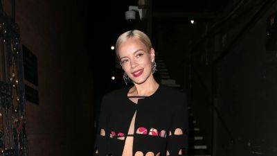 Lily Allen Recalls Dad Calling the Police When She Lost Her Virginity at 12: 'It Was a Little Bit Traumatic' - www.etonline.com - Brazil - Las Vegas