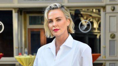 Charlize Theron Addresses Facelift Claims and Drastic Weight Gain for Roles - www.etonline.com