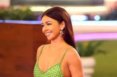 Sarah Hyland Goes Viral After ‘Love Island’ Contestant Accuses Her Of Being ‘Mad Disrespectful’ - etcanada.com - USA - county Sandoval - county Love