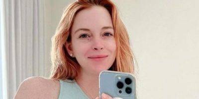 Lindsay Lohan Opens Up About Her Post-Baby Body, Shares a Mirror Selfie - www.justjared.com - Dubai
