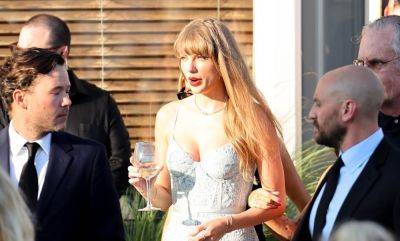 Taylor Swift Stuns In Blue Lace Dress At Jack Antonoff And Margaret Qualley’s Wedding - etcanada.com - Los Angeles - New Jersey - county Long