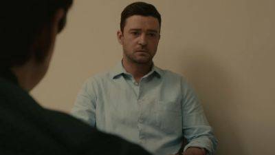 Justin Timberlake Gets Interrogated by Benicio Del Toro in 'Reptile' Trailer - www.etonline.com - France